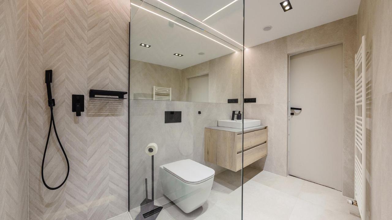 Apartamenty Sun & Snow Pinea Pobierowo Buitenkant foto